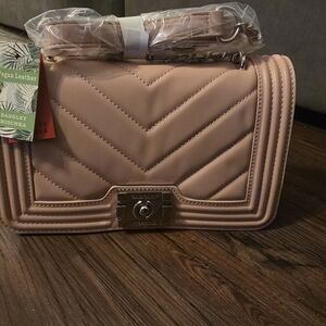 NWT Badgley Mischka Blush Quilted Crossbody Bag